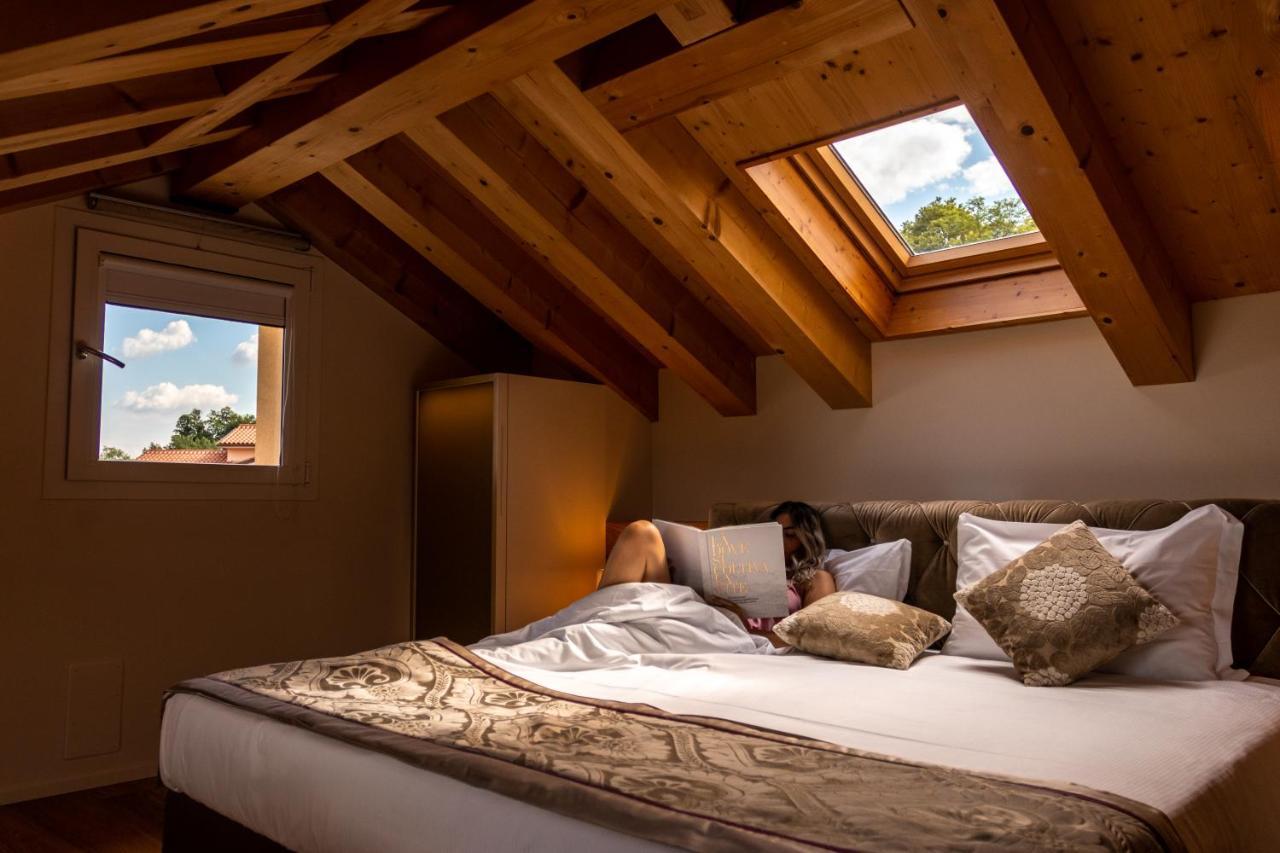 Villa Del Poggio Prosecco Bike Hotel San Pietro Di Feletto ภายนอก รูปภาพ
