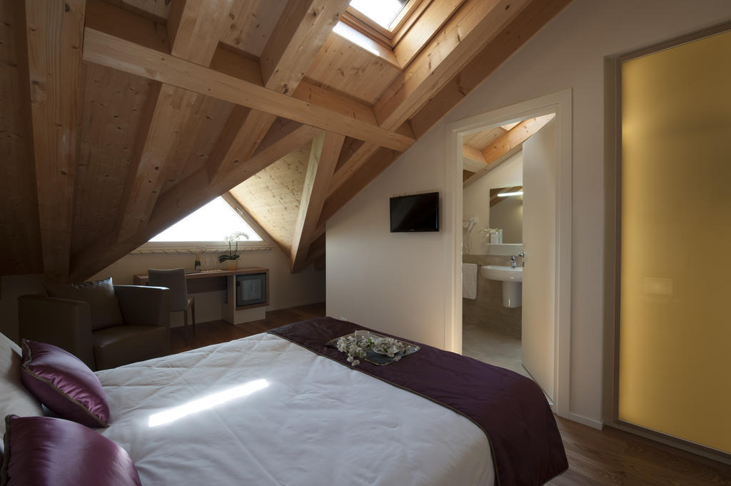 Villa Del Poggio Prosecco Bike Hotel San Pietro Di Feletto ห้อง รูปภาพ